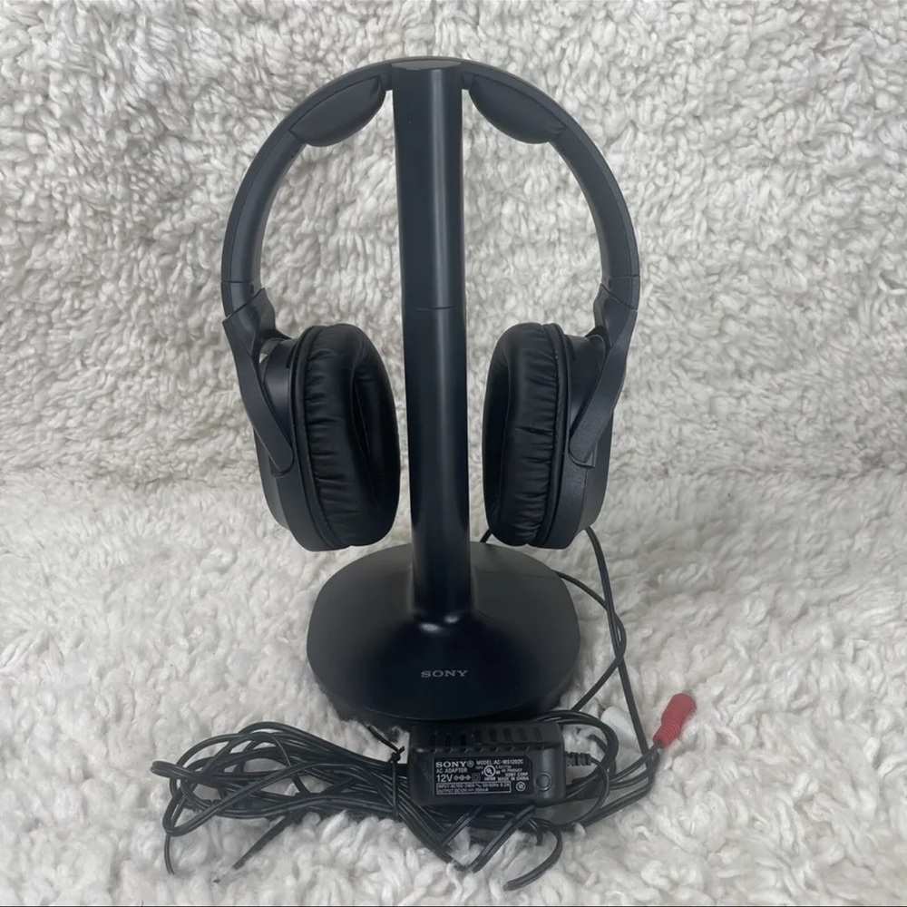 SONY Wireless Stereo Headphone WH-RF400 TV Home, Gaming PC, Music- Tested Works